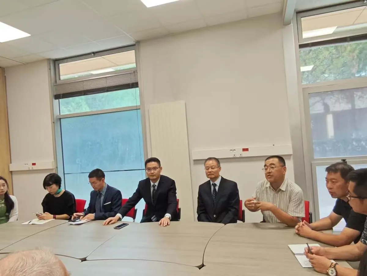 国际教育交流座谈会现场